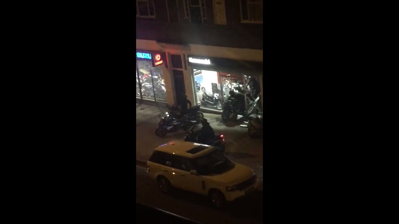 Watch: scooter robbers foiled 